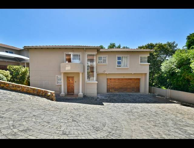 3 BEDROOM CLUSTER FOR SALE IN GLENVISTA